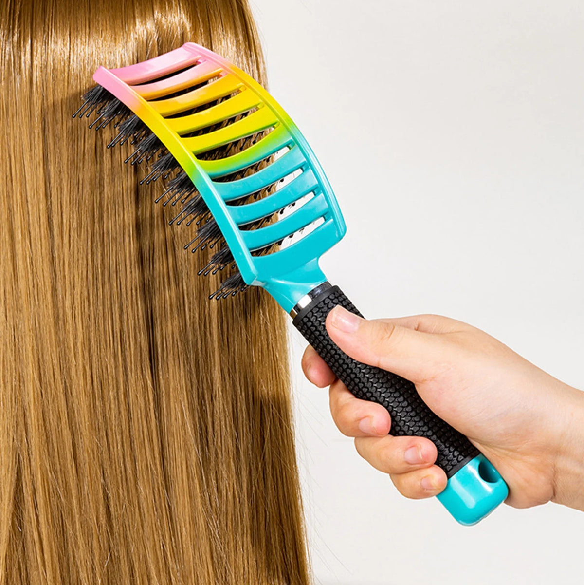Big Curved Plastic Hair Comb E776