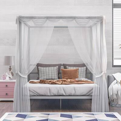 Queen Canopy Bed M912