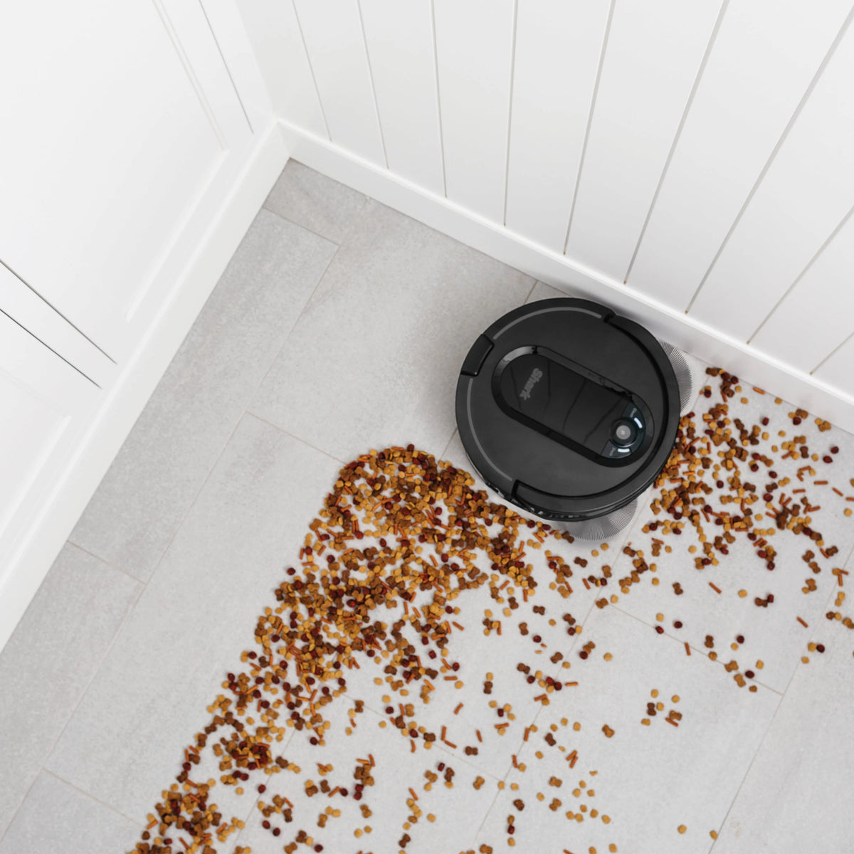 Robot Self-Empty XL Vacuum with Self-Empty Base U92002