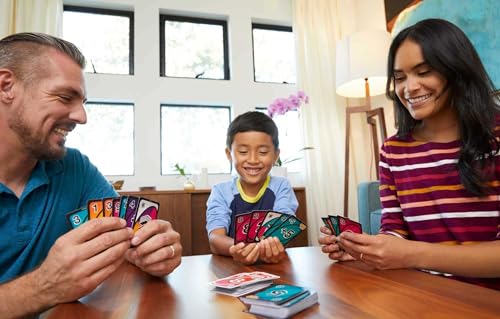 UNO Card Game in Collectible Storage Tin A690
