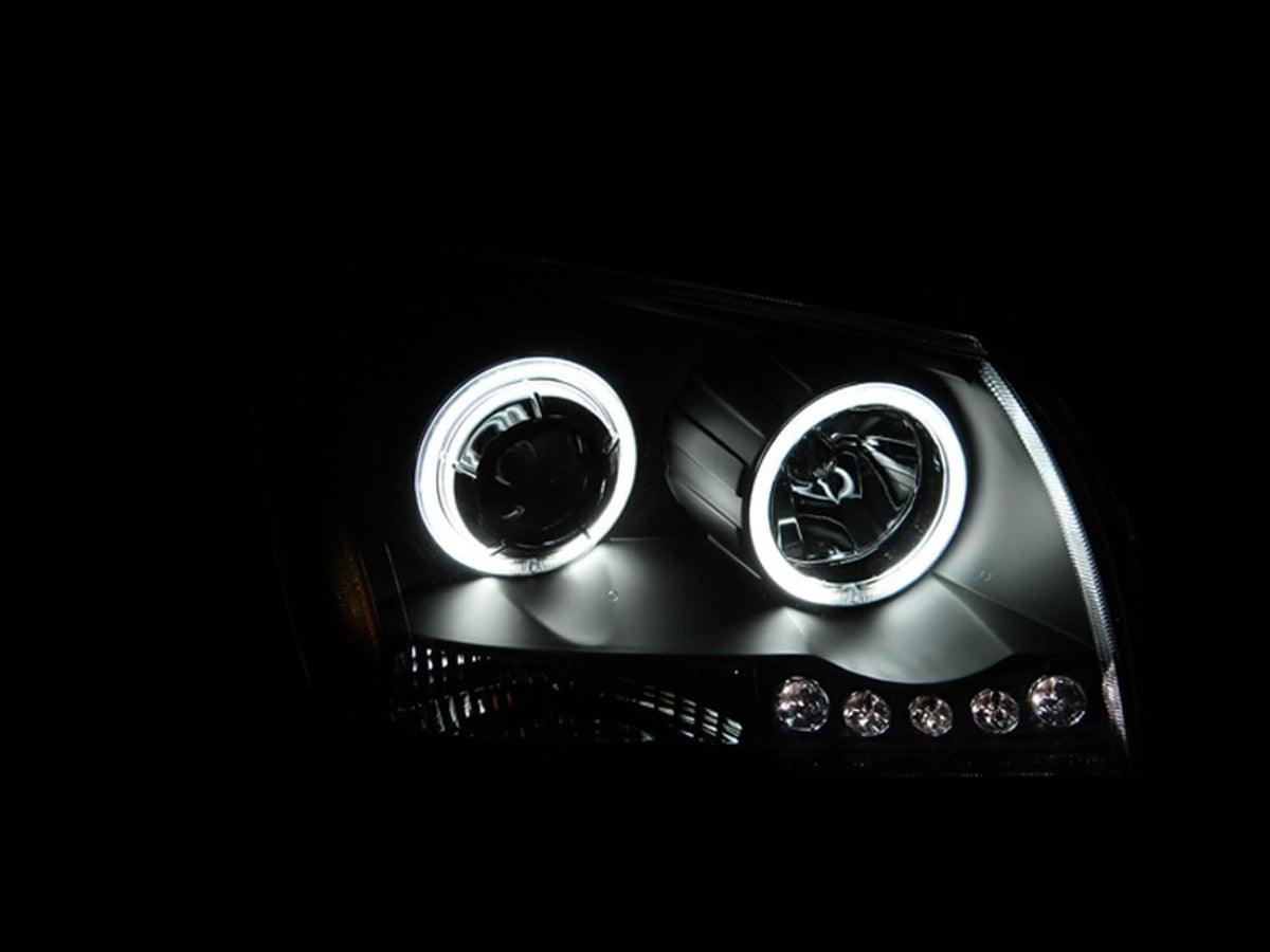 Black Projector Headlight Set with CCFL Halo U960205