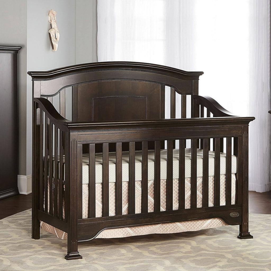 5 in 1 Convertible Crib Z3361