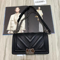 Calfskin Handbag E885