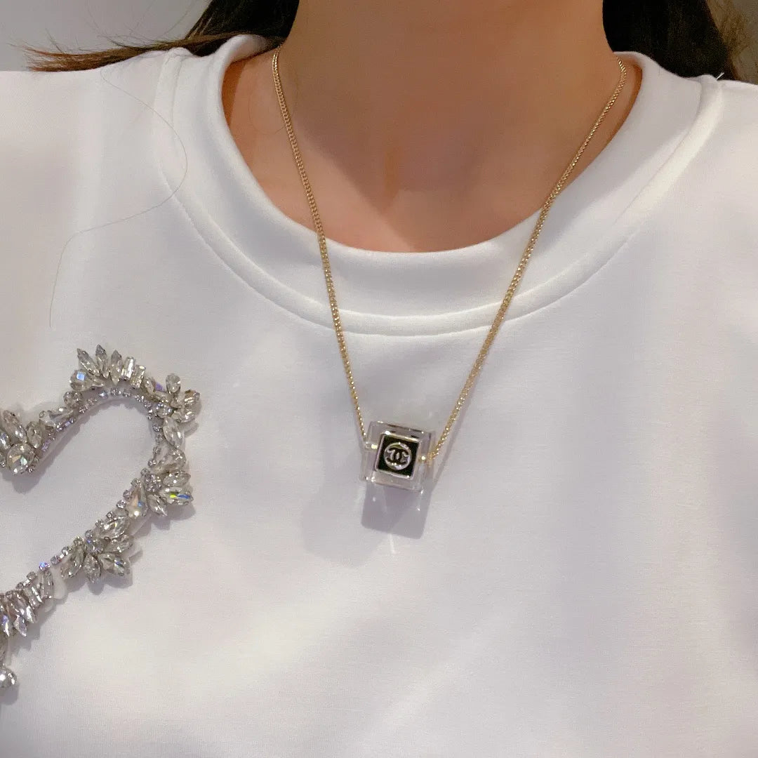 Necklace F346580