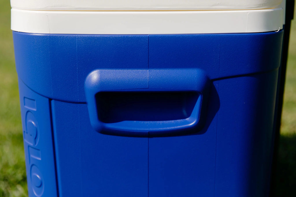 60-Quart Roller Cooler V124103