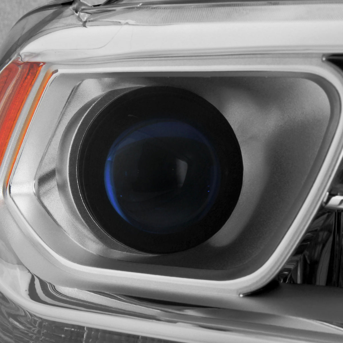 Chrome Bezel Projector Headlight with LED DRL O781310